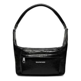 Raver-Tasche in mittlerer Größe mit Tragegriff „Schwarz“ 7411272AACQ1000 Raver-Tasche in mittlerer Größe mit Tragegriff „Schwarz“ 7411272AACQ1000