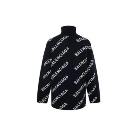Rollkragenpullover mit All-Over-Logo „Black White“ 621018T15674177
