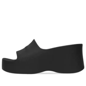 Sandalen mit klobigem Keilabsatz „Black Rubber“ 737923W1S891000