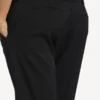 Schlanke, taillierte Damenhose in Schwarz Schlanke, taillierte Damenhose in Schwarz