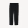 Schmale, taillierte Herrenhose in Schwarz Schmale, taillierte Herrenhose in Schwarz
