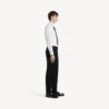 Schmale, taillierte Herrenhose in Schwarz Schmale, taillierte Herrenhose in Schwarz