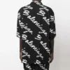 Scribble-Logo-Kurzarm-Shirt im Minimal-Stil „Schwarz Weiß“ 681813TML131070