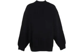 Sporty B Crest Logo Rundhals-Pullover „Schwarz“ 671125TLV60-1000