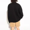 Sporty B Crest Logo Rundhals-Pullover „Schwarz“ 671125TLV60-1000
