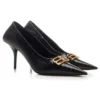 Square Knife BB Pumps aus Leder in Crocs-Optik „Schwarz“ 734238WBE711000