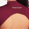 Techwear-Bodysuit für Damen mit Cut-outs in Burgunderrot/Aqua