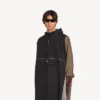 Techwear-Poncho für Herren in Schwarz Techwear-Poncho für Herren in Schwarz