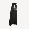 „The Door“ – langes, drapiertes Damenkleid in Schwarz „The Door“ – langes, drapiertes Damenkleid in Schwarz