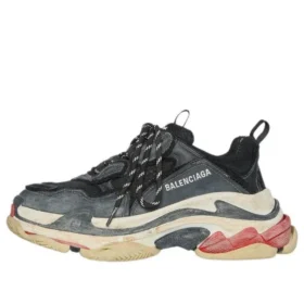 Triple S „Black“ 524037W3CS11061