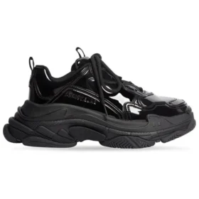Triple S „Black Patent“ 734954W2PAA1000