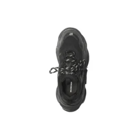 Triple S „Distressed Black“ 531388W09O11000