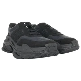Triple S Nylon „Black“ 710157W3CU11000