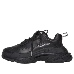 Triple S „Schwarz“ 524039W2FA51000