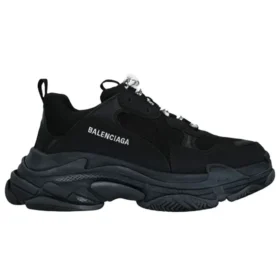 Triple S Sneaker „Black“ 534162W09OM1000