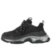 Triple S Sneaker „Black Iridescent“ 544351W2FB21001