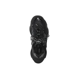 Triple S Sneaker „Black Logo“ 524039W2FA11090