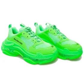 Triple S Sneaker „Grün“ 544351W2GR13801