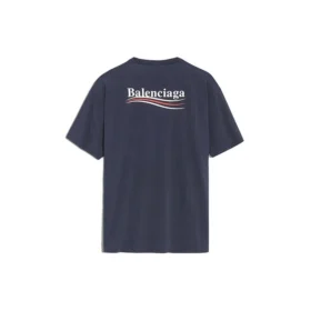 Unisex-T-Shirt mit Logo-Muster und kurzen Ärmeln, marineblau 556150TAV444128 Unisex-T-Shirt mit Logo-Muster und kurzen Ärmeln, marineblau 556150TAV444128